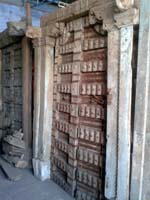 Rukmani arts  old haveli rajasthan doors   Code 93