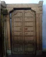 old haveli rajasthan doors